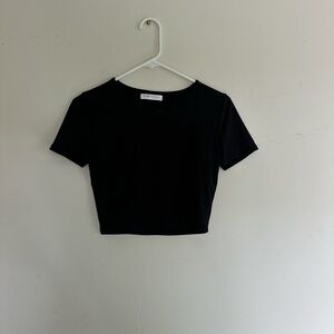 Black Fitted Crop T-Shirt with Short Sleeves